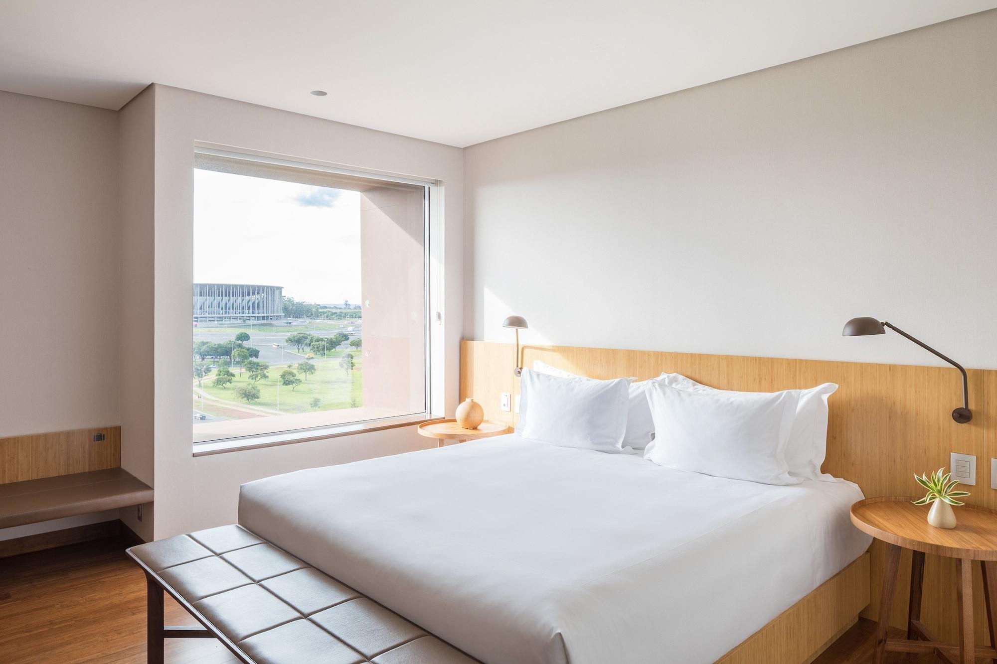 B Hotel Brasília Buitenkant foto A bedroom at the hotel